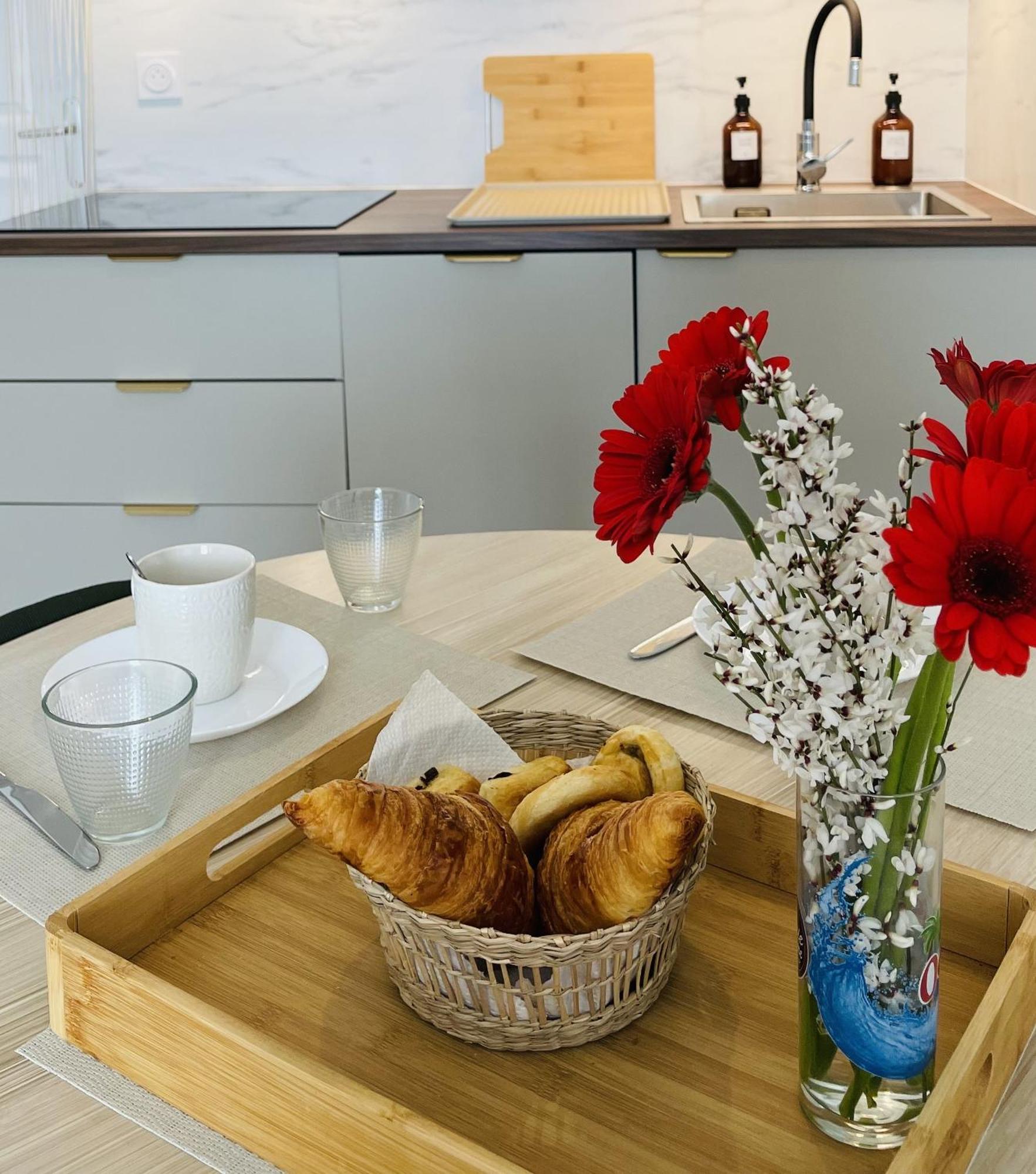 Le Palmae, Serenite Et Charme En Coeur De Ville Hyères Eksteriør billede